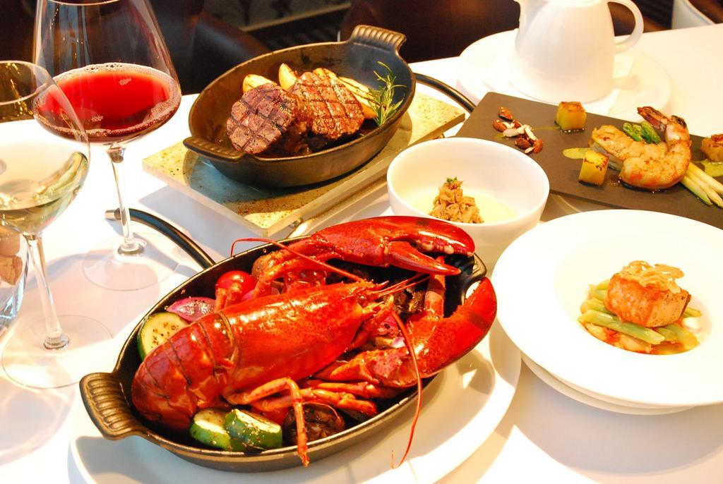 מלון The Landis טאיצ'ונג מראה חיצוני תמונה A lobster dinner